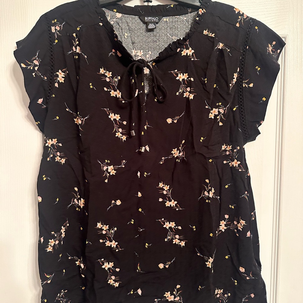 Buffalo Black Floral Women's Top